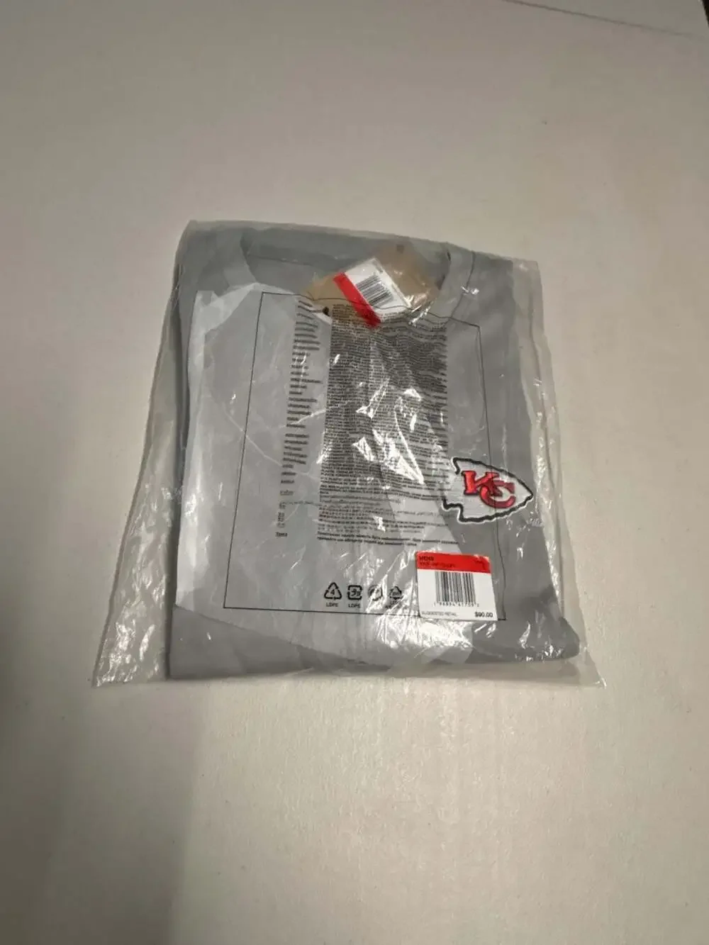Nike Kansas City Chiefs NFL Therma-FIT Long Sleeve Crewneck Sweatshirt New $90